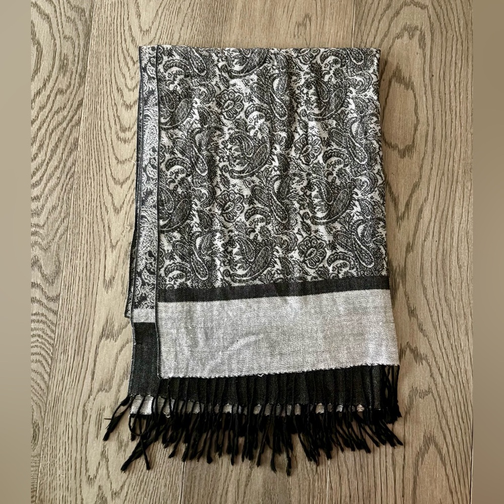Black and Grey Paisley Scarf